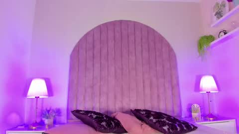 Molly Jackson online show from December 2024 11:57:02 AM