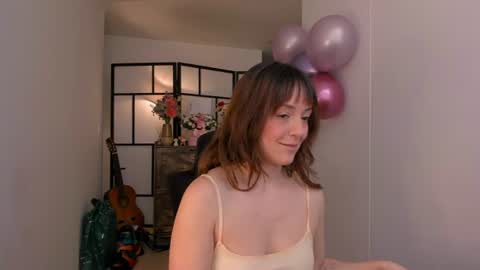   MOLLY   online show from July 2026 06:00:02 PM
