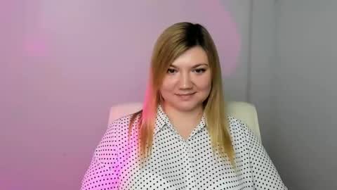 Snapshot of molly_moree chatting on January 2025 03:21:01 PM Molly online show from January 2025 03:21:01 PM