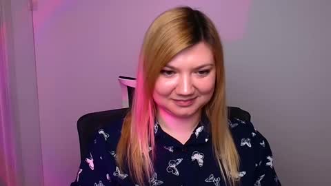 Snapshot of molly_moree chatting on January 2025 03:47:02 PM Molly online show from January 2025 03:47:02 PM