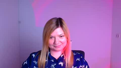 Snapshot of molly_moree chatting on February 2025 03:41:02 PM Molly online show from February 2025 03:41:02 PM