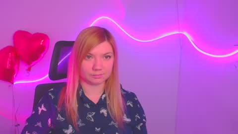 Snapshot of molly_moree chatting on March 2025 12:22:01 PM Molly online show from March 2025 12:22:01 PM