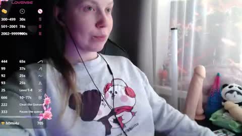 Snapshot of molly_royse chatting on July 2026 07:23:02 AM I have new photos come and see with love Molly online show from July 2026 07:23:02 AM