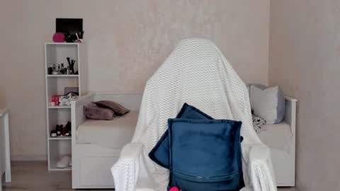 Molly online show from February 2025 03:09:02 AM