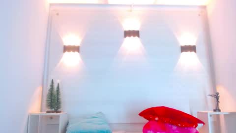 Molly Spears online show from January 2025 11:32:02 AM