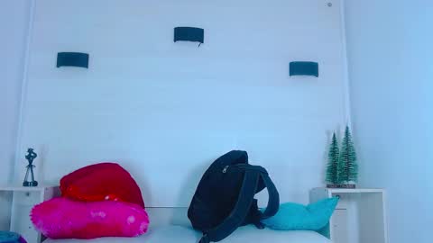 Molly Spears online show from January 2025 11:32:01 AM