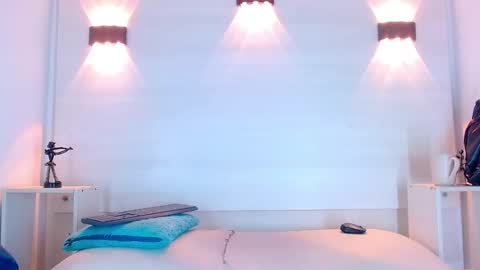 Molly Spears online show from January 2025 12:27:01 PM