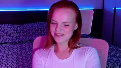 Molly online show from July 2026 12:25:02 PM