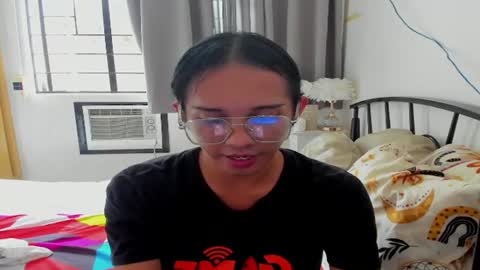 Snapshot of mollycummers chatting on June 2026 08:04:01 AM Molly online show from June 2026 08:04:01 AM