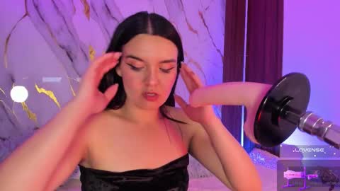 New girl Emily Valentina  Michelle online show from December 2025 02:41:02 AM