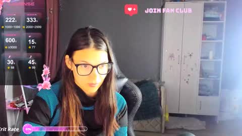  KIRA  online show from October 2025 02:15:01 AM