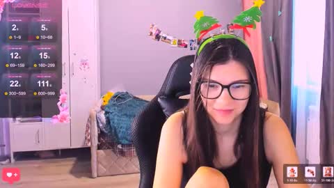  KIRA  online show from December 2025 03:46:02 AM