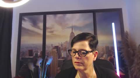 Snapshot of mollysun chatting on September 2025 05:01:02 PM MollySun Nina Randmann online show from September 2025 05:01:02 PM