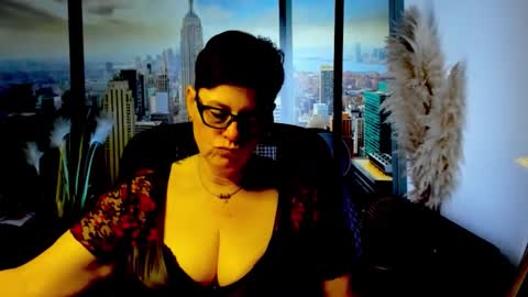 Snapshot of mollysun chatting on November 2025 07:51:02 PM MollySun Nina Randmann online show from November 2025 07:51:02 PM