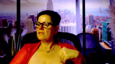 Snapshot of mollysun chatting on November 2025 05:33:01 PM MollySun Nina Randmann online show from November 2025 05:33:01 PM