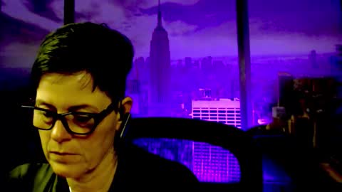 Snapshot of mollysun chatting on December 2025 08:04:02 PM MollySun Nina Randmann online show from December 2025 08:04:02 PM