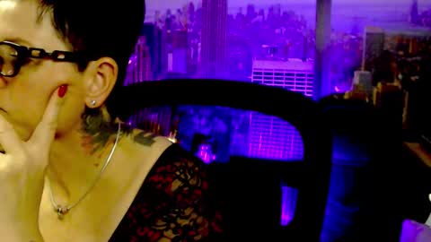 Snapshot of mollysun chatting on December 2025 06:57:02 PM MollySun Nina Randmann online show from December 2025 06:57:02 PM