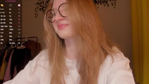 mollytucker online show from March 2026 04:02:01 PM