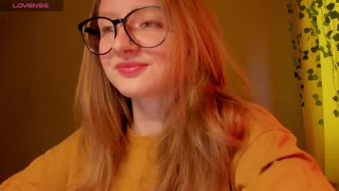 Snapshot of mollytucker chatting on June 2026 01:20:02 PM mollytucker online show from June 2026 01:20:02 PM