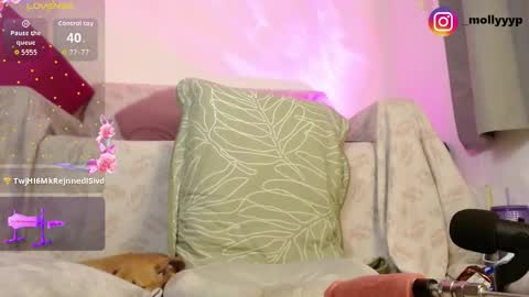 mollyyy_y online show from March 2026 02:04:02 AM