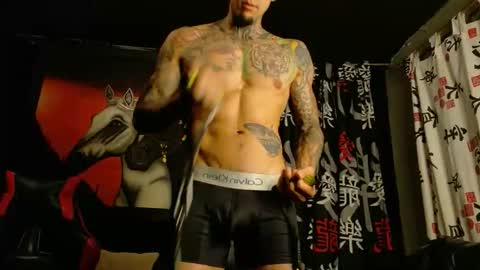 Molotov online show from November 2025 01:04:02 AM