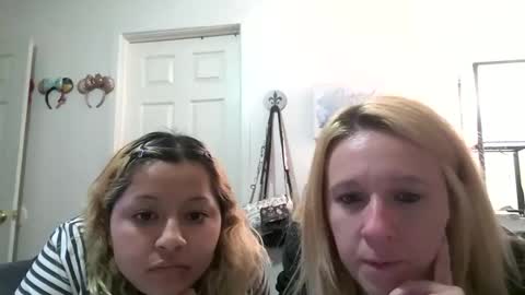 Bbymoxoxo online show from December 2025 01:43:02 AM