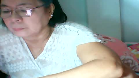 mombastic55 online show from June 2026 05:43:01 AM