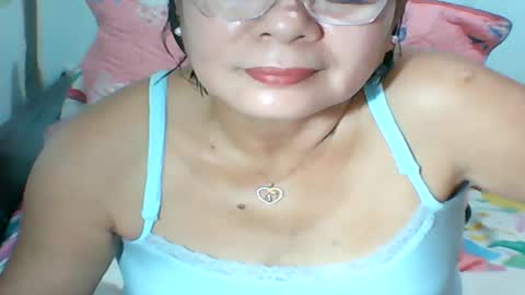 Snapshot of mombastic55 chatting on July 2026 05:46:02 AM mombastic55 online show from July 2026 05:46:02 AM