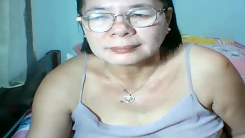 Snapshot of mombastic55 chatting on July 2026 11:50:01 AM mombastic55 online show from July 2026 11:50:01 AM