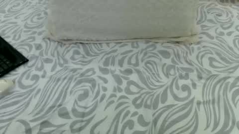 Amy online show from November 2025 05:18:02 AM