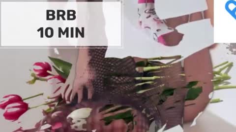 Snapshot of mommy_cum chatting on January 2026 01:44:01 AM Mommy online show from January 2026 01:44:01 AM