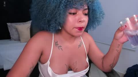 Snapshot of momo_ayasse chatting on June 2026 04:50:01 AM Momo online show from June 2026 04:50:01 AM