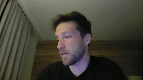 Snapshot of moms_little_monster chatting on December 2024 07:50:02 PM moms_little_monster online show from December 2024 07:50:02 PM