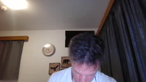 Snapshot of moms_little_monster chatting on October 2025 07:24:02 PM moms_little_monster online show from October 2025 07:24:02 PM