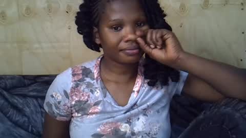Snapshot of momsdoll chatting on June 2026 11:59:02 AM momsdoll online show from June 2026 11:59:02 AM