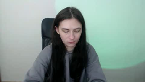 monakali online show from November 2025 08:49:02 AM