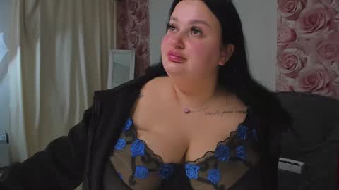 Monica online show from February 2025 09:25:02 AM