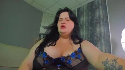 Snapshot of monasteel chatting on June 2026 01:32:01 AM Monica online show from June 2026 01:32:01 AM