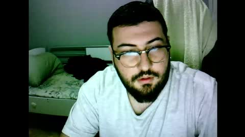 Snapshot of moneyman__24 chatting on December 2024 01:18:01 AM Mert online show from December 2024 01:18:01 AM