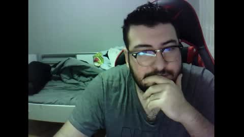 Snapshot of moneyman__24 chatting on December 2024 02:12:02 AM Mert online show from December 2024 02:12:02 AM