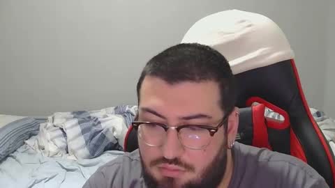 Snapshot of moneyman__24 chatting on February 2025 12:59:01 AM Mert online show from February 2025 12:59:01 AM