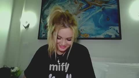 Monica online show from February 2026 04:35:02 AM