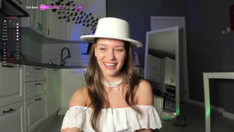 Snapshot of moni_carroll chatting on November 2025 05:04:02 PM Monia Help me get 20000 subscribers online show from November 2025 05:04:02 PM