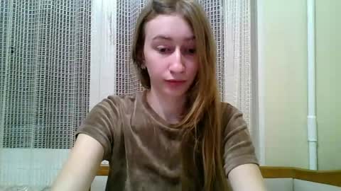 Snapshot of monica_tamayo chatting on July 2026 08:44:02 PM Monica online show from July 2026 08:44:02 PM