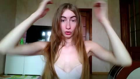 Snapshot of monica_tamayo chatting on July 2026 11:37:02 AM Monica online show from July 2026 11:37:02 AM