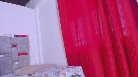 Snapshot of moniicaferrer chatting on June 2026 08:45:02 PM Monica online show from June 2026 08:45:02 PM