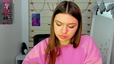 Monika online show from December 2024 12:17:01 PM