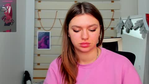 Monika online show from December 2024 04:04:02 PM