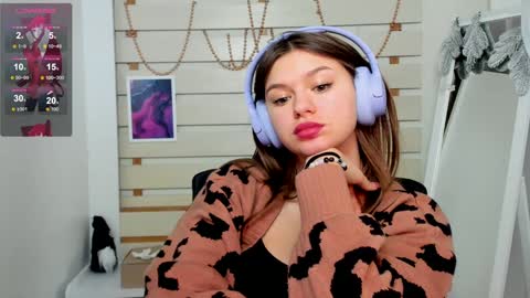 Monika online show from January 2025 11:56:02 AM