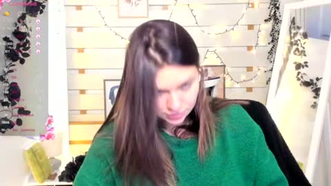 Snapshot of monika_youu chatting on December 2025 12:45:01 PM Monika online show from December 2025 12:45:01 PM